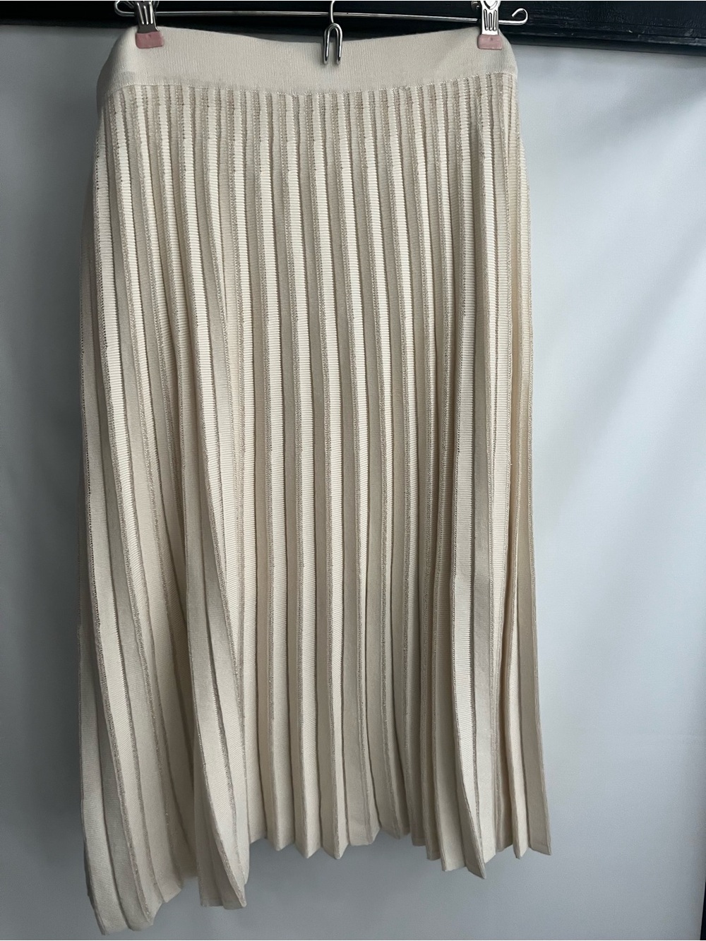 Cream and gold  knitted Pleated Midi Skirt